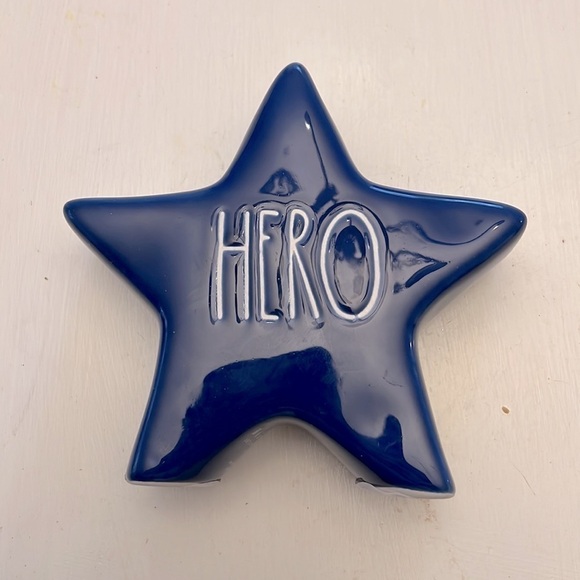 Rae Dunn Blue Hero Star USA Magenta Artisan Collection Patriotic NEW - Picture 3 of 7